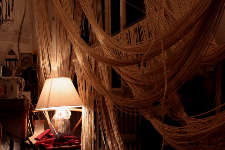 Schwarz tragen arianne vitale cardoso aking off