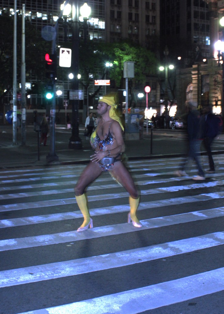 Teatro da vertigem na bienal de sp